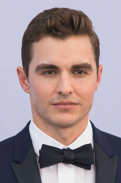Dave Franco como Seth