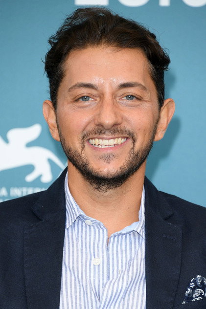 Adriano Pantaleo como Pasquale Frattasio