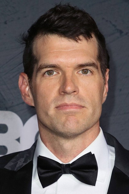 Timothy Simons como Jackson