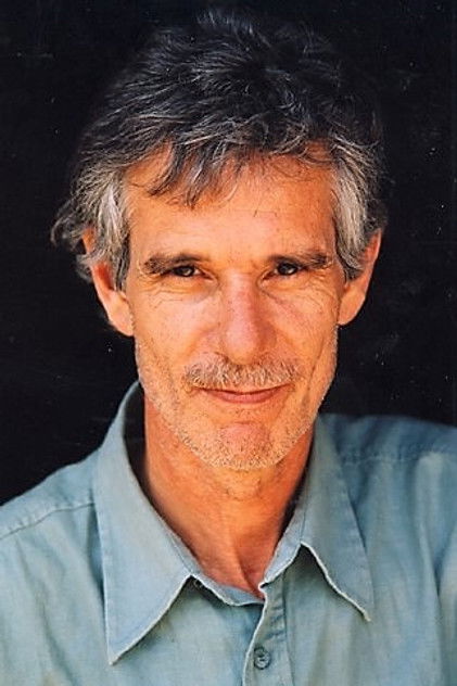 Mario Pardo dans le rôle de Max Roca