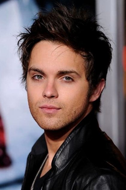 Thomas Dekker como Jacko