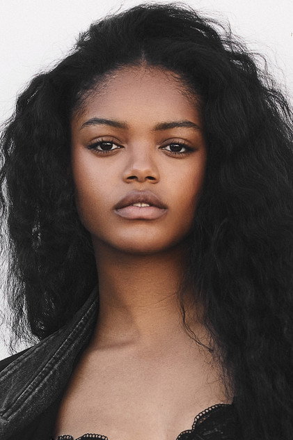Jordan Leftwich como Sasha