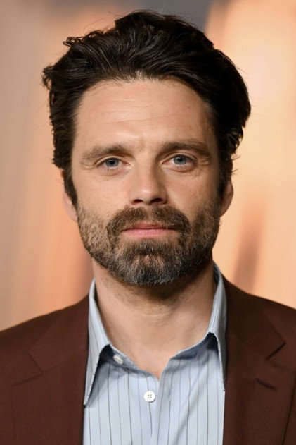 Sebastian Stan como Steve
