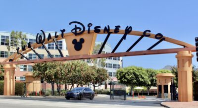 Entrada de los Walt Disney Studios en Burbank