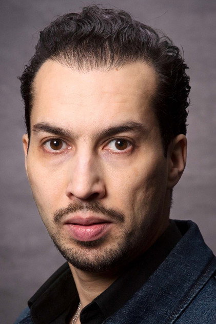 Ruben Lopez como Tom Rosén