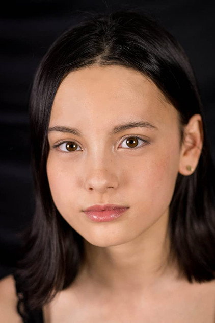 Oona Yaffe como Kai