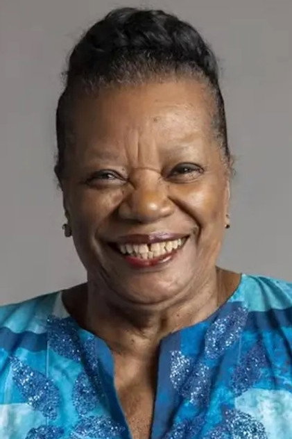 Neusa Borges como Dona Espir