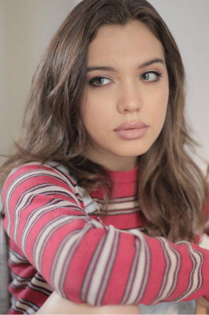Malena Narvay como Mecha Carreras