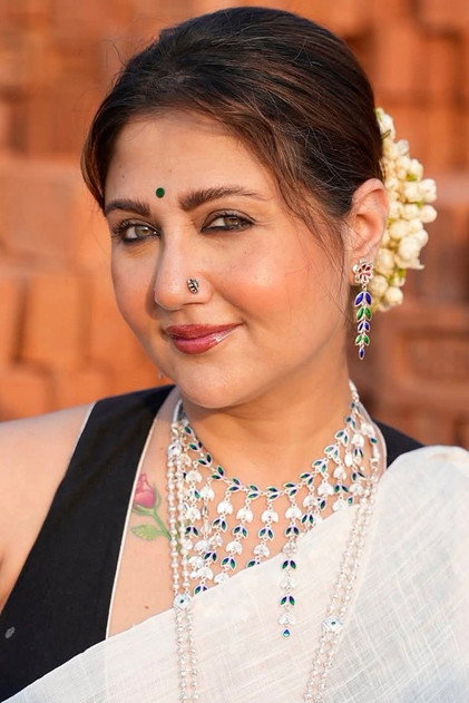 Swastika Mukherjee as Urmila Manjushree