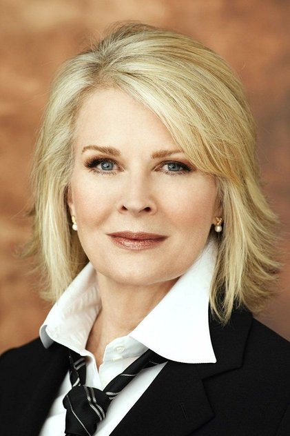 Candice Bergen as Roberta