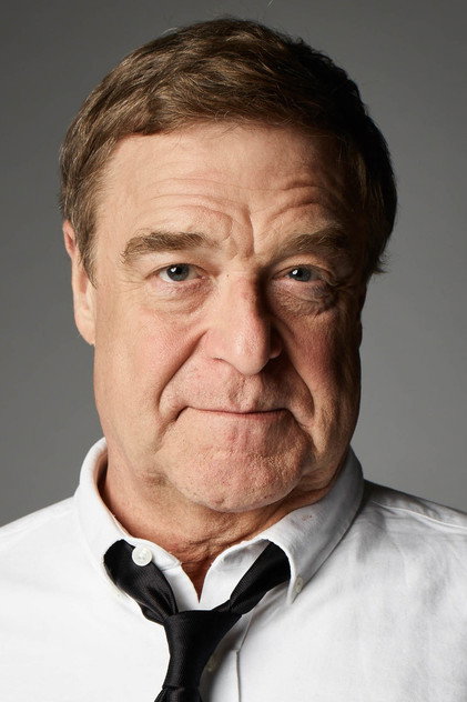 John Goodman como Bill Randa