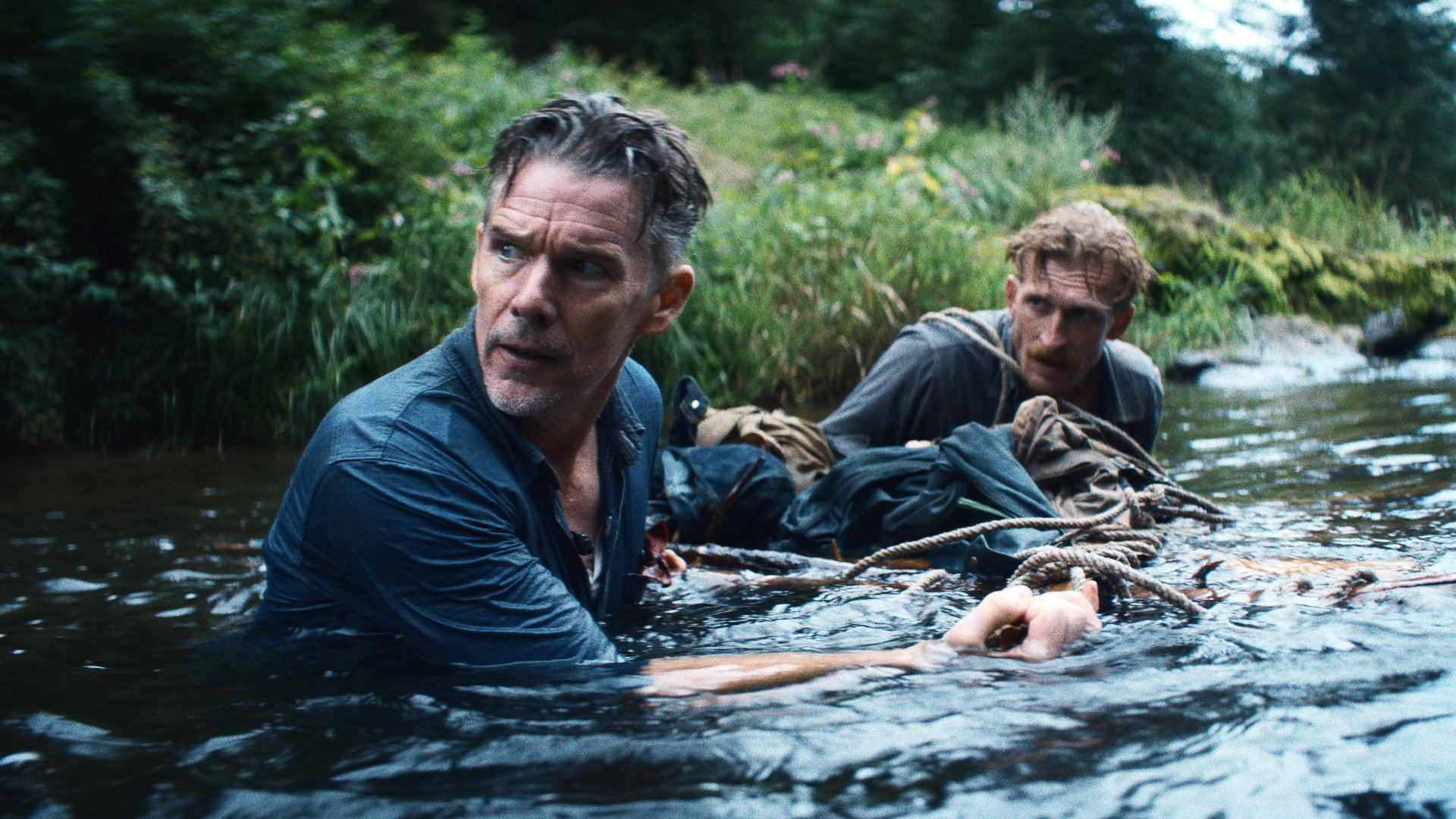 Ethan Hawke e Russell Crowe cavam uma mina de ouro em The Weight