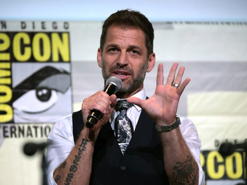 Zack Snyder, o diretor que a Warner afastou e os fãs trouxeram de volta