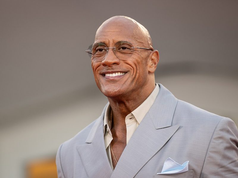 ベニー・サフディ監督、ドウェイン・ジョンソンを老人「チキンマン」に変身させる『Lizard Music』　2027年クリスマス公開へ