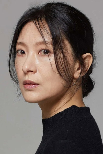 설경희 역의 윤현길