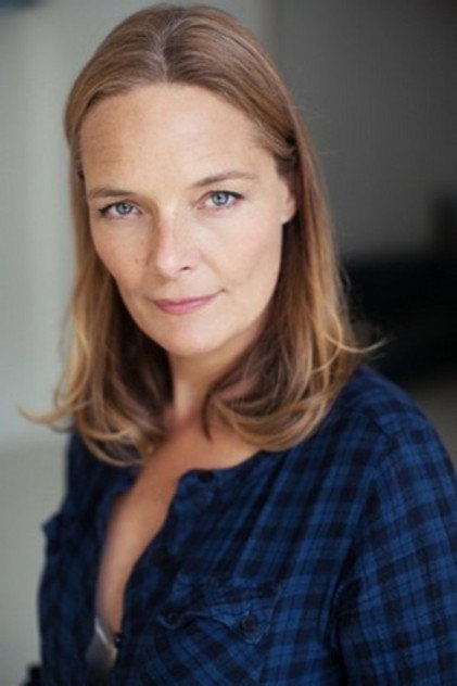 Marit Nissen como Brigitte