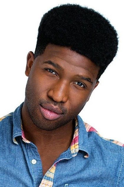 Brandon Kyle Goodman dans le rôle de Sarah's Clients #1