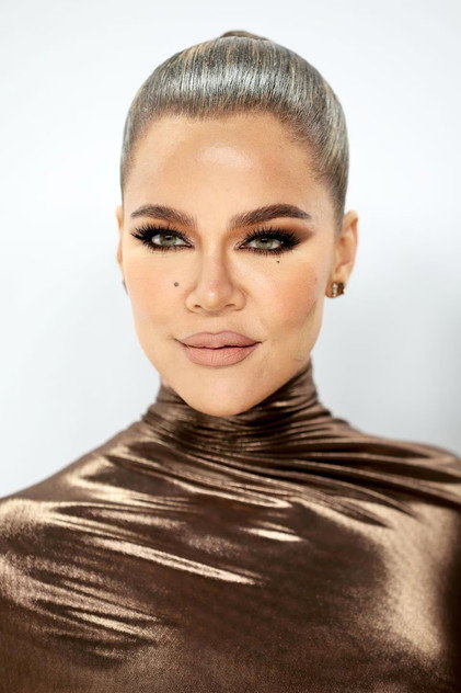 Khloé Kardashian dans le rôle de Self