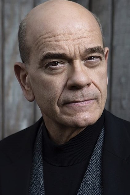 Robert Picardo como The Doctor