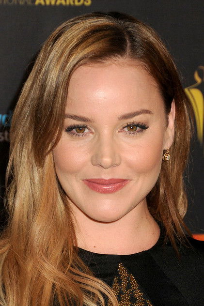 Abbie Cornish como Anne