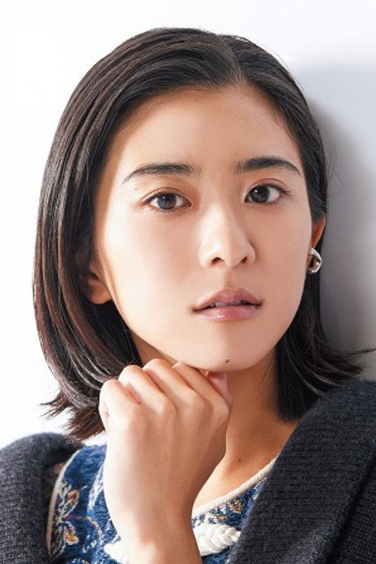 Yuina Kuroshima as Maiko Oshiro