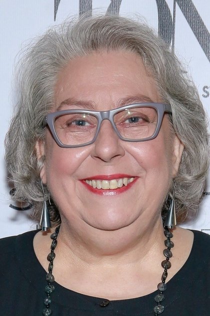 Jayne Houdyshell como Sharon