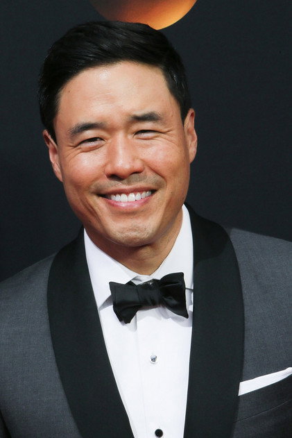 Randall Park dans le rôle de Pete Doheny (voice)