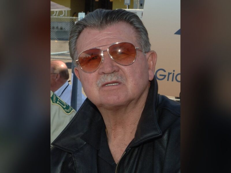 Mike Ditka, 시카고 베어스에 유일한 슈퍼볼 우승을 안긴 ‘아이언 마이크’