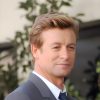 サイモン・ベイカー、『THE MENTALIST』の俳優が母の愛読書『スカーペッタ』の世界へ