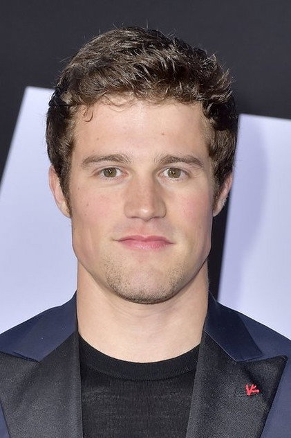 Jake Picking como Ben