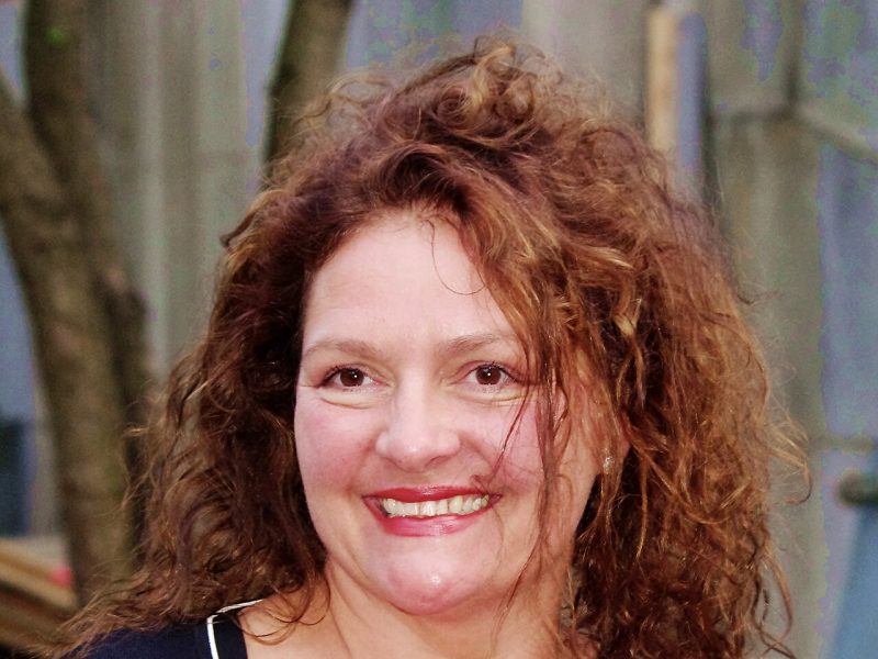Aida Turturro, la Janice de Los Soprano que ahora juega a la mafia con su propio nombre
