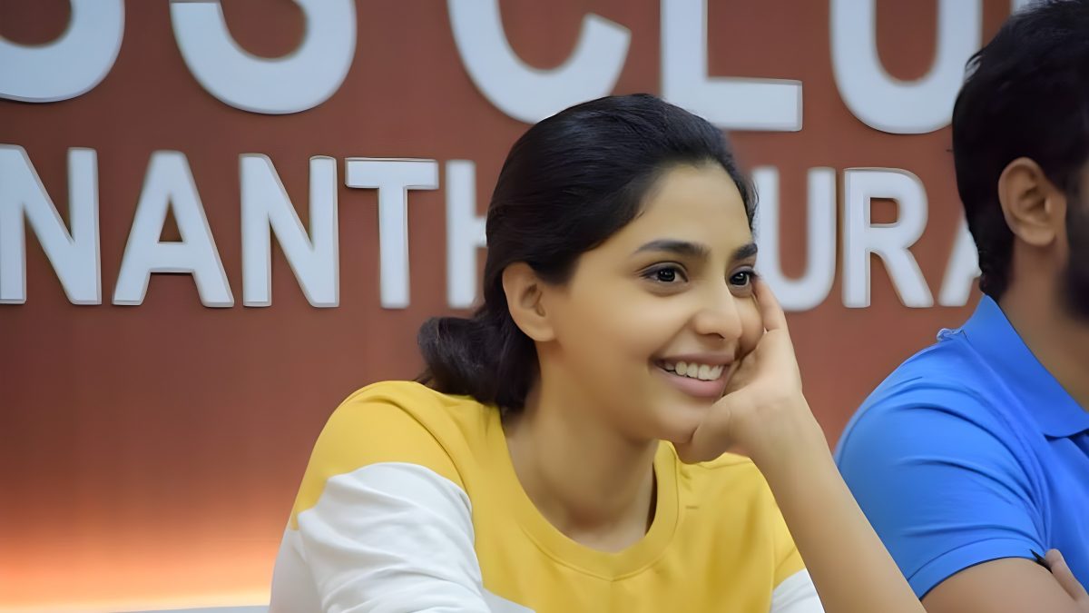 Aishwarya Lekshmi, la médica que dejó Instagram y ahora protagoniza #Love en Netflix