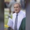 Al Michaels sigue narrando la NFL a los 81 y el público pide su retiro