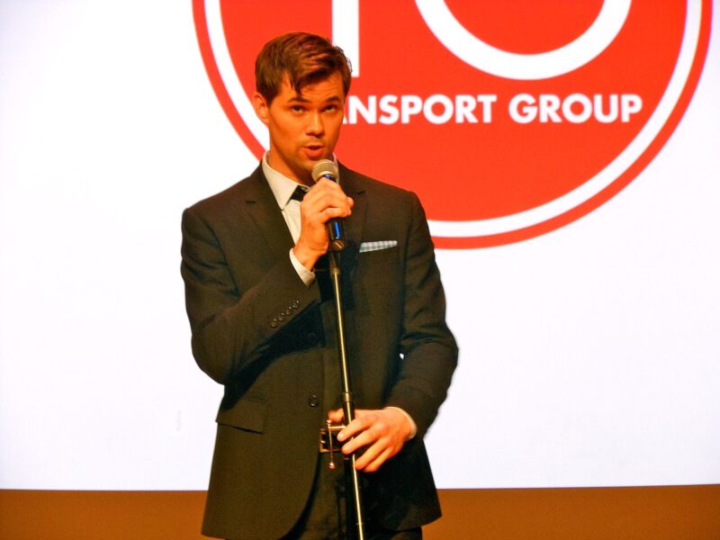 Andrew Rannells: ब्रॉडवे का वह सितारा जो अब ‘मज़ाकिया गे दोस्त’ नहीं बनना चाहता