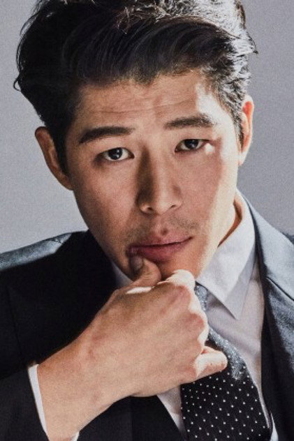 홍완표 dans le rôle de Jo Young-jin