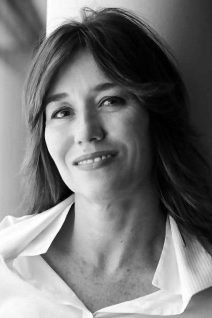 Lola Dueñas als Isabel