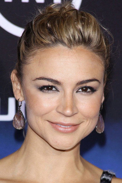 Samaire Armstrong como Soiled Dove