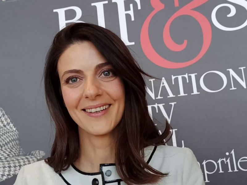 Barbara Ronchi, de O Trem Italiano da Felicidade, só virou protagonista perto dos 40