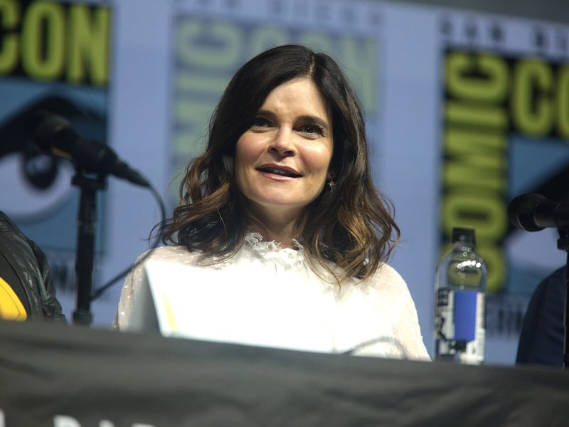Betsy Brandt: Die Marie aus Breaking Bad kehrt als Hexe zu AMC zurück