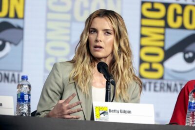 Betty Gilpin
