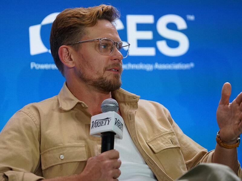 Billy Magnussen: डिज़्नी के राजकुमार से सिलिकॉन वैली के ताक़तवर किरदारों तक का सफ़र