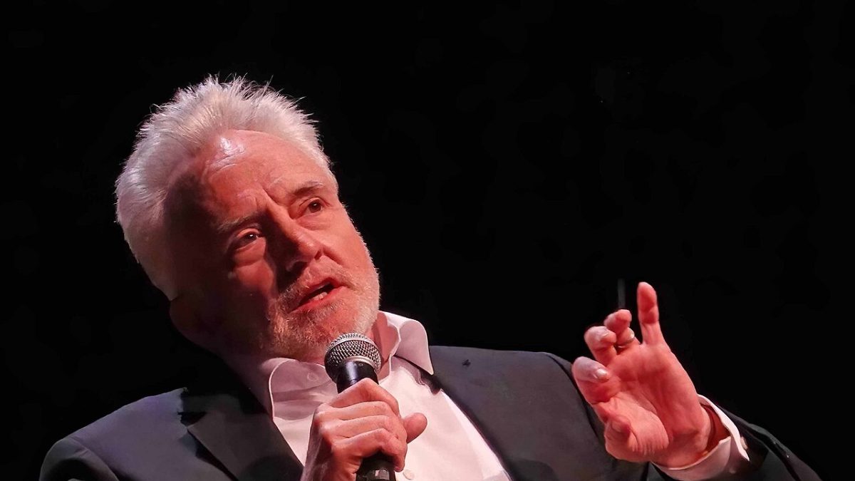 Bradley Whitford, de Os Homens do Presidente ao coronel de A Few Good Men na Broadway
