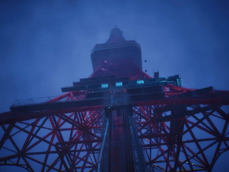 Escalar a Torre de Tóquio à noite com um yōkai à espreita: é esta a proposta de BrokenLore: ASCEND