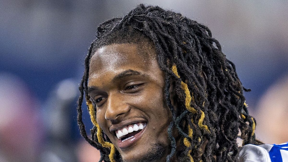 CeeDee Lamb regresó a Houston con 17 recepciones y rescató a los Cowboys de un 1-3 sin salida