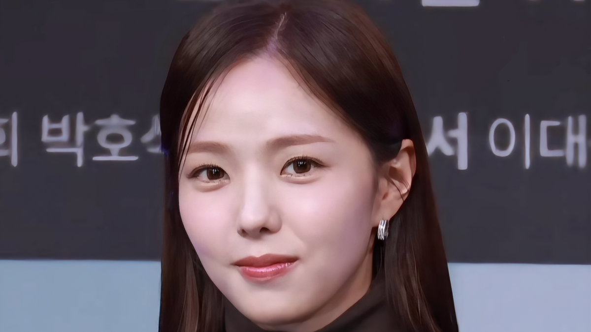 채수빈, 말 없는 역할로 ‘밝은 배우’의 틀을 깨다