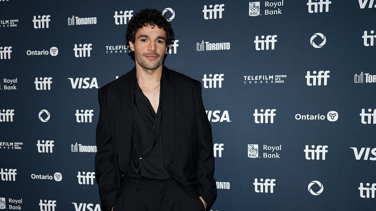 Christopher Abbott: aktor z „Biednych istot” zostaje nowym Profesorem X
