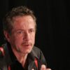 Clive Barker, o escritor que ensinou o terror a ficar do lado de seus monstros