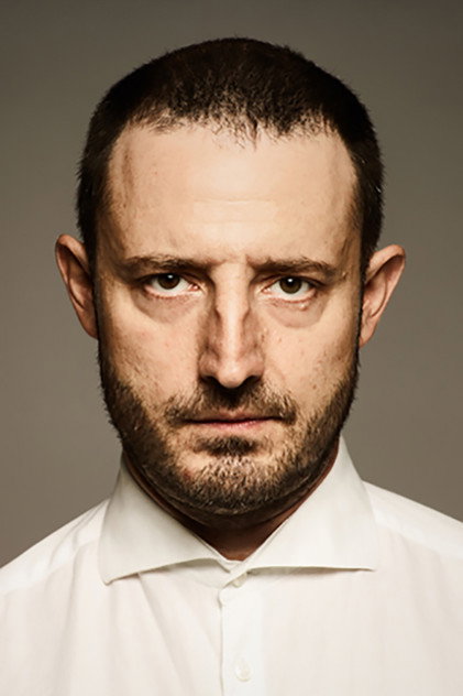 Nikola Đuričko como Igor
