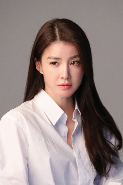 李施嬿 饰 本人