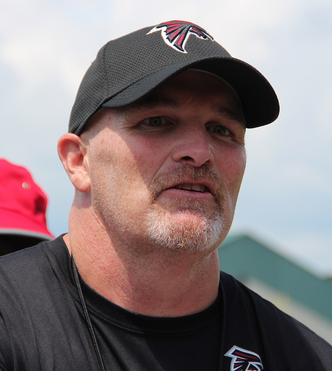 Il posto del coach Dan Quinn: la star dei Packers Micah Parsons dice che Jayden Daniels gliel’ha «probabilmente costato»